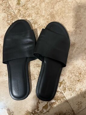 Black Slide Sandals - Women's Minimal Leather Slides